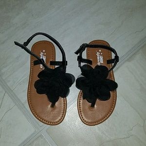 Girls sandals